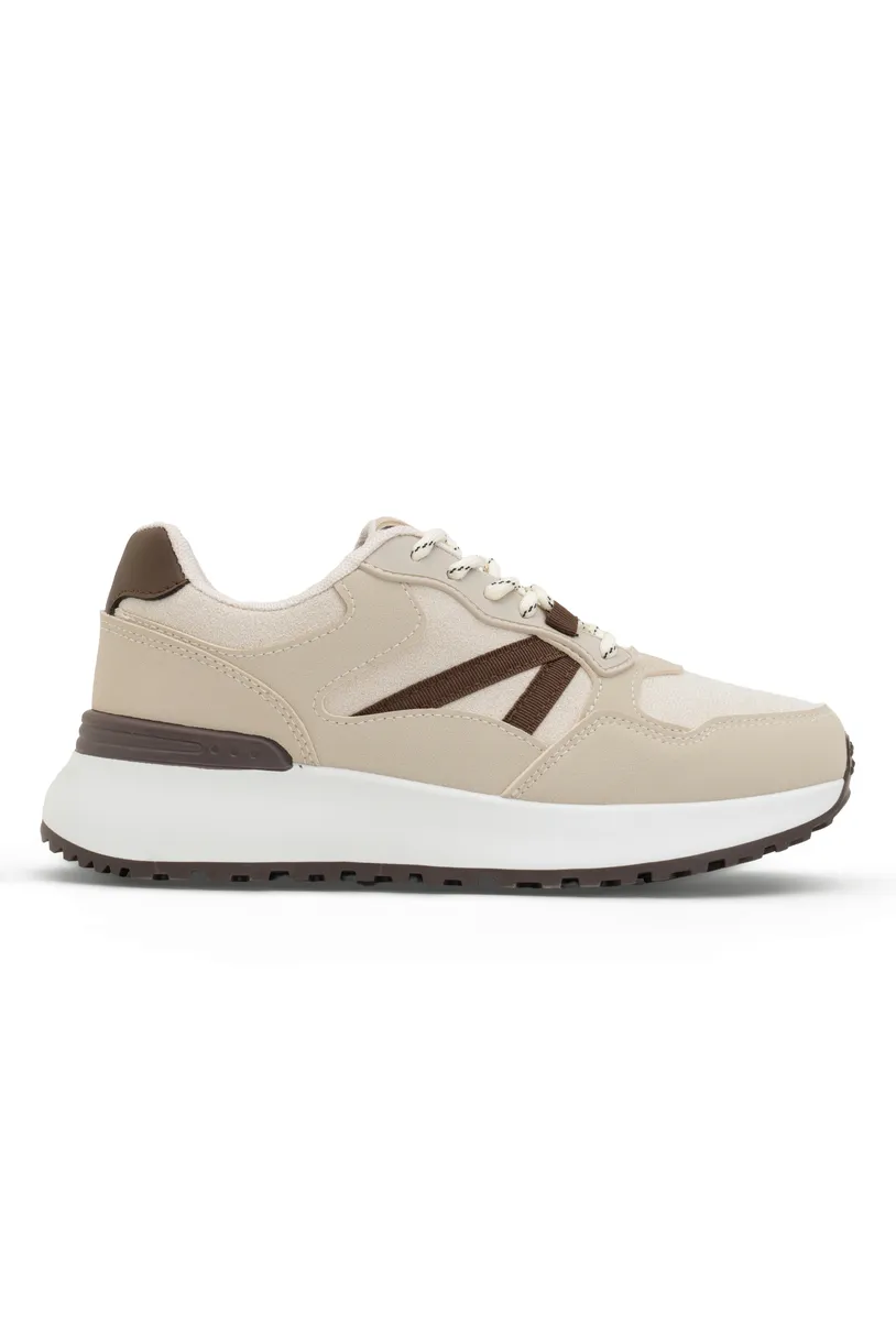 BEIGE photo 1