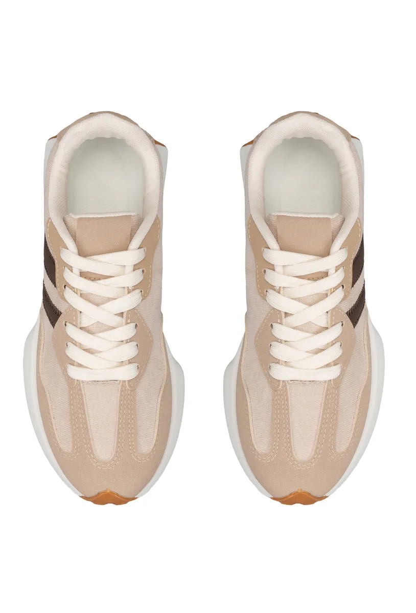 BEIGE photo 4