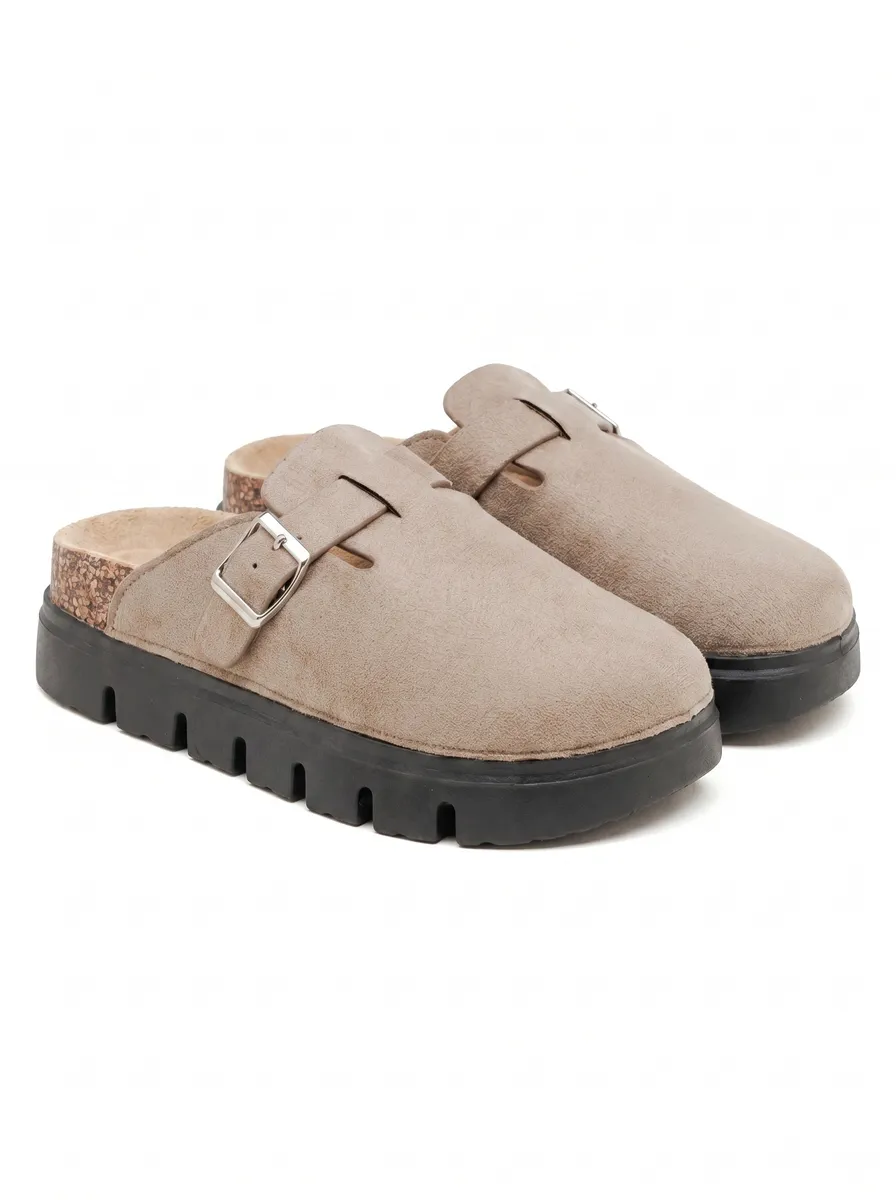 TAUPE photo 3