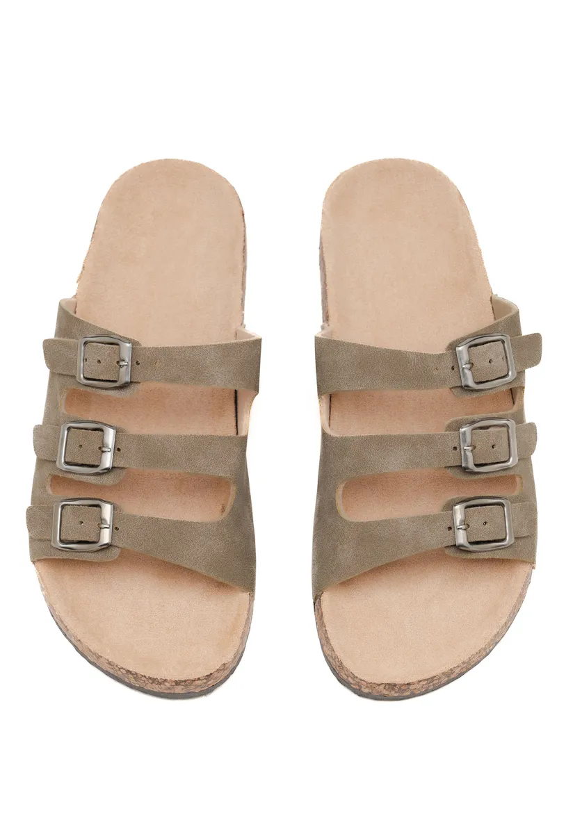 TAUPE photo 4