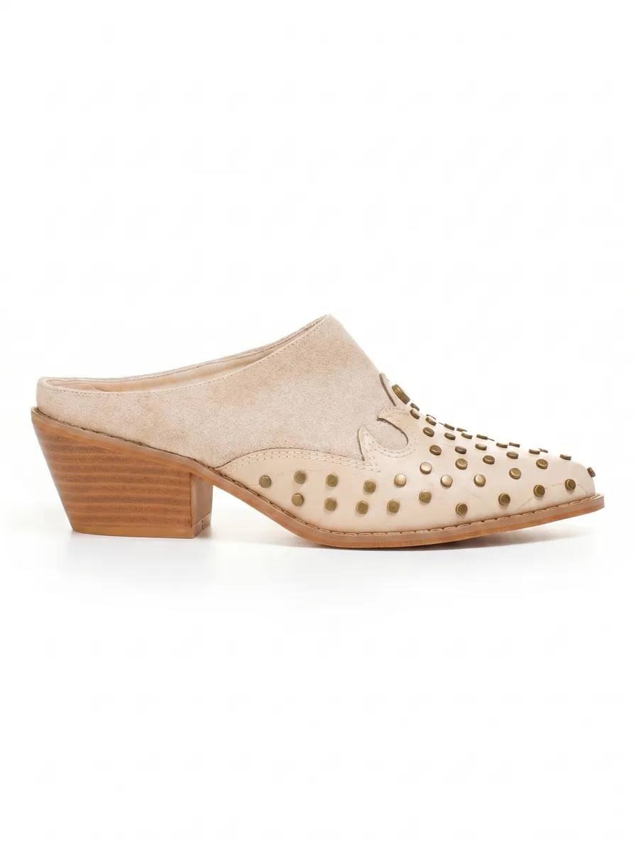 BEIGE photo 1