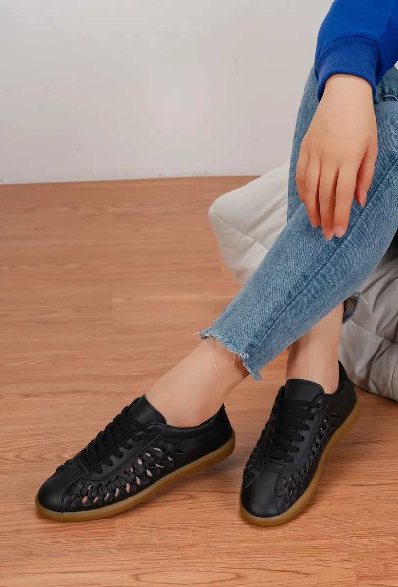 6534 BLACK