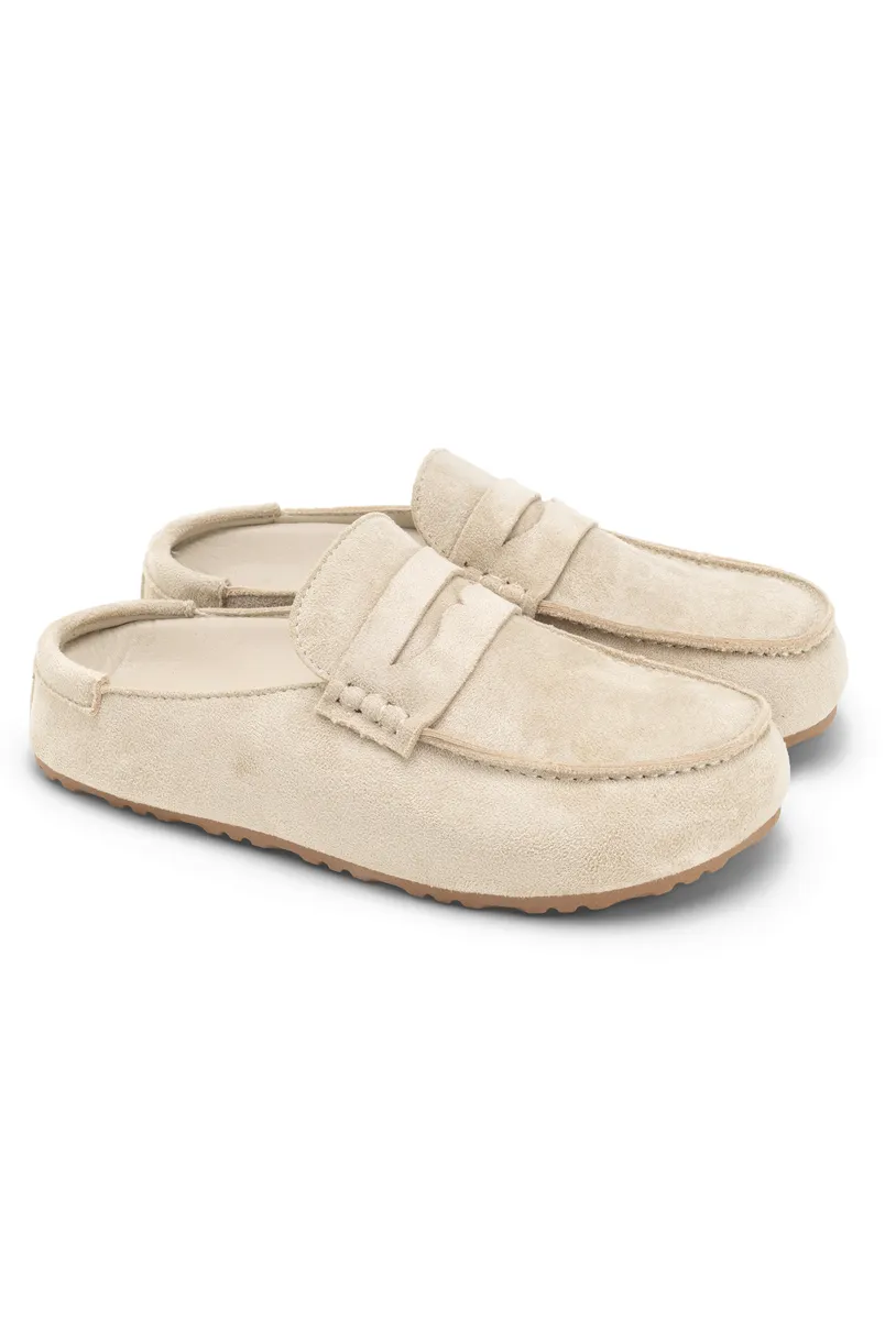 BEIGE photo 3