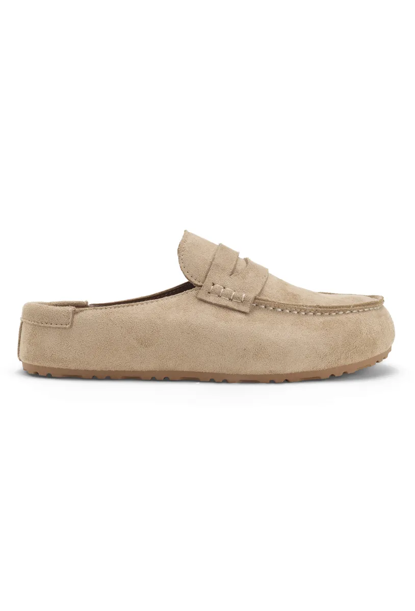 TAUPE
