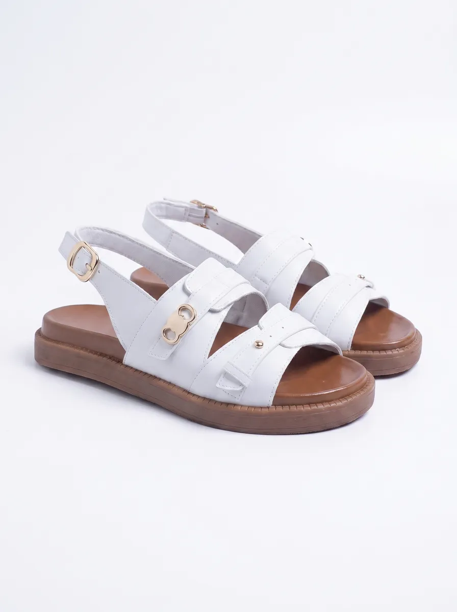 WHITE photo 3
