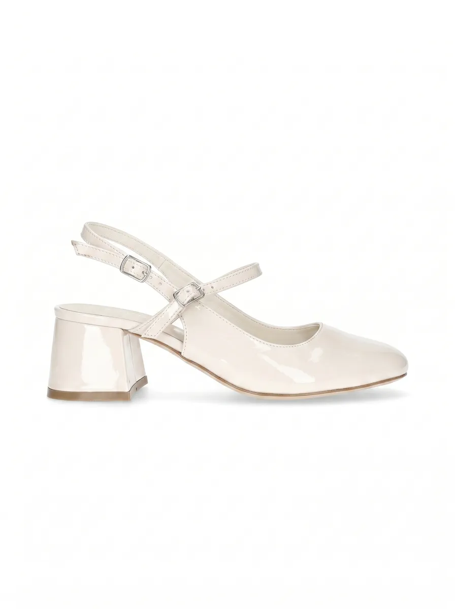 WHITE photo 1