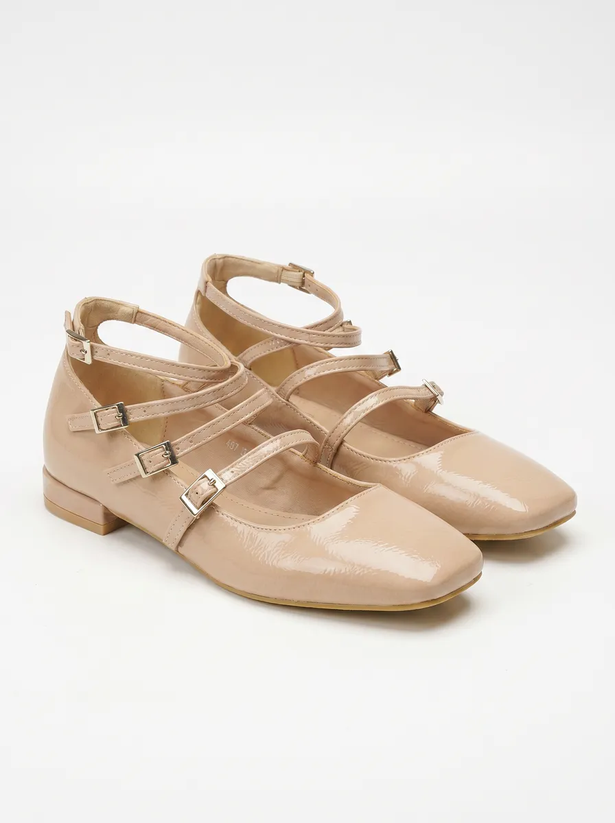 BEIGE photo 3