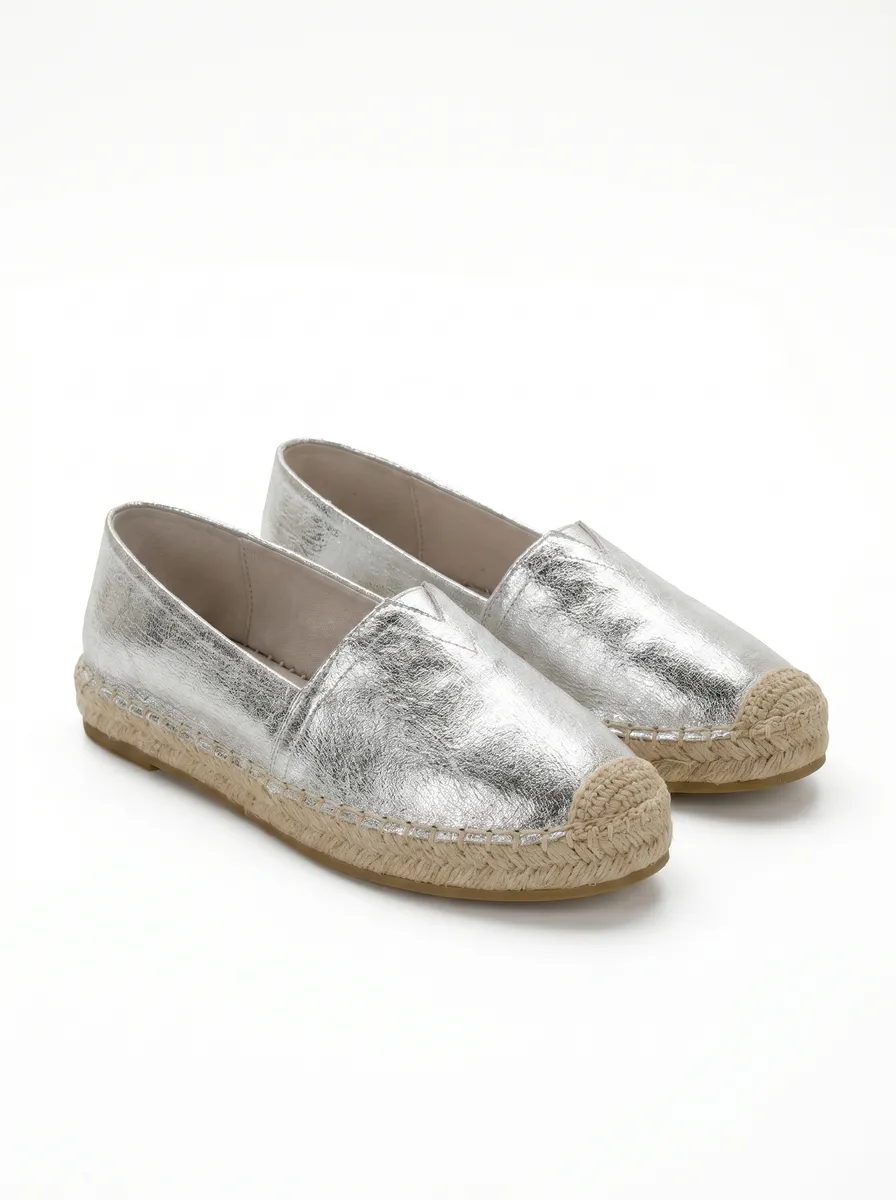 SILVER photo 3
