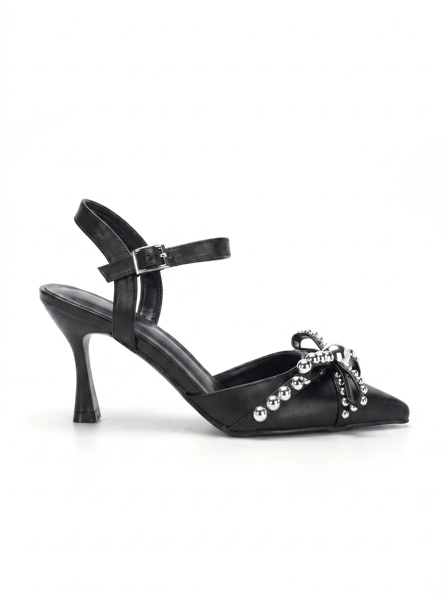 BLACK photo 1
