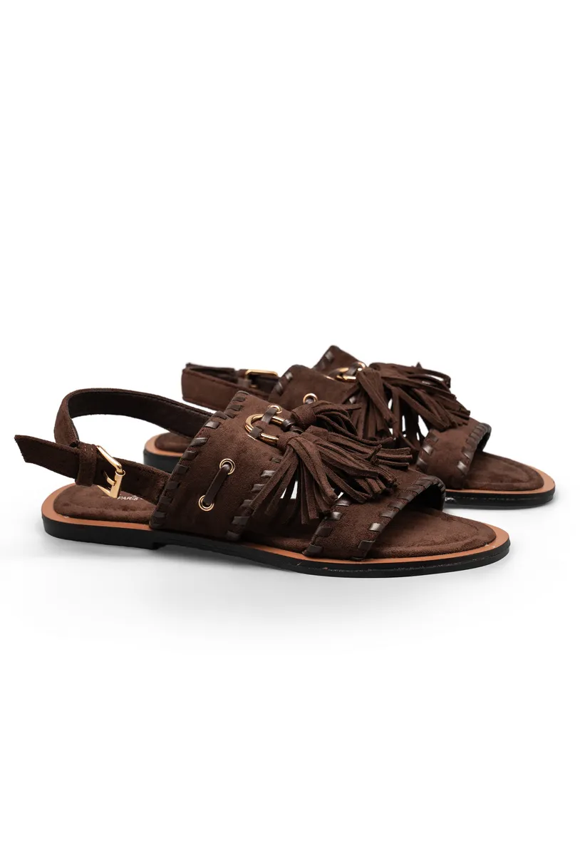 BROWN photo 3