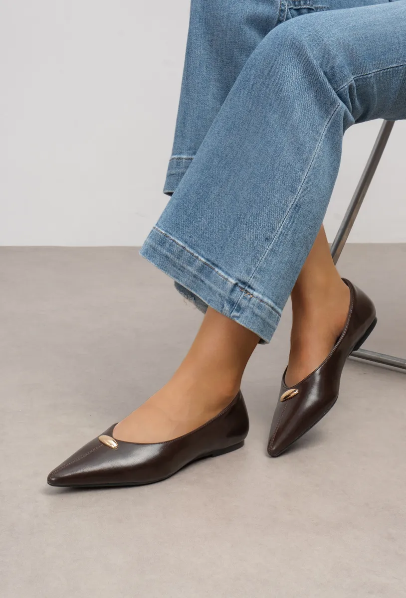 77-742 BROWN