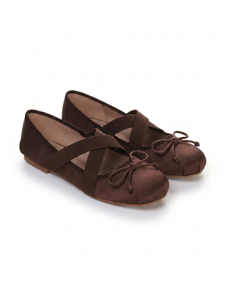 BROWN photo 3