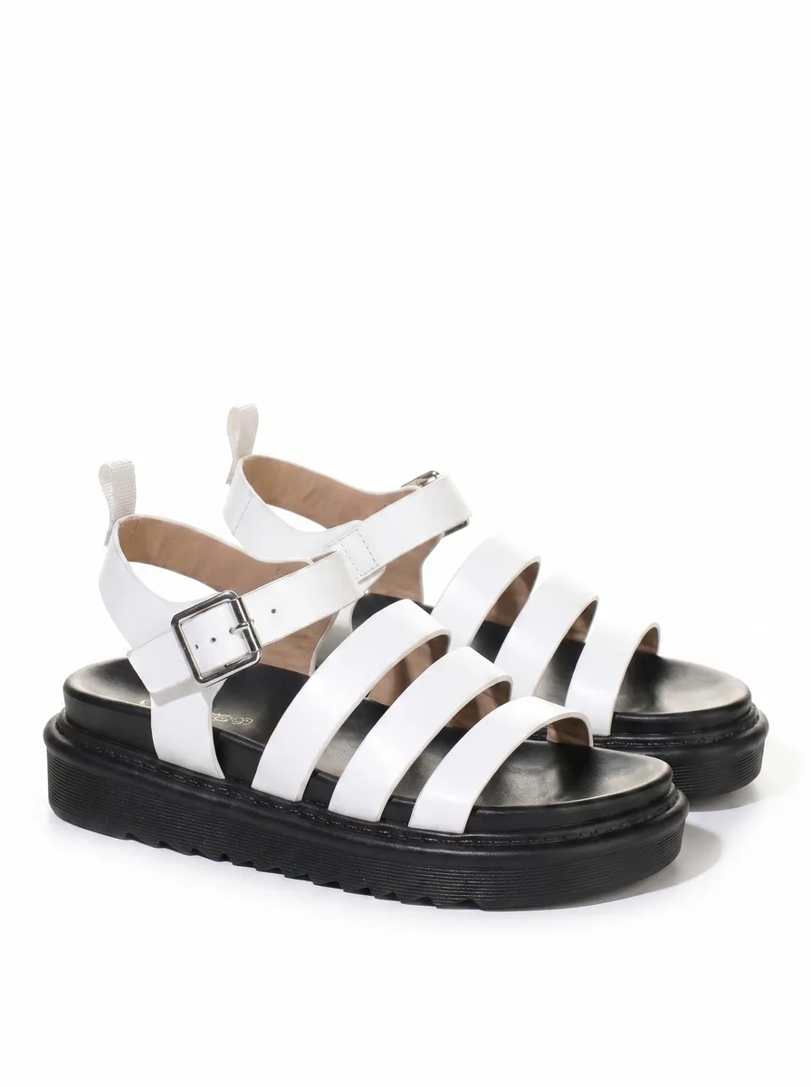 WHITE photo 3