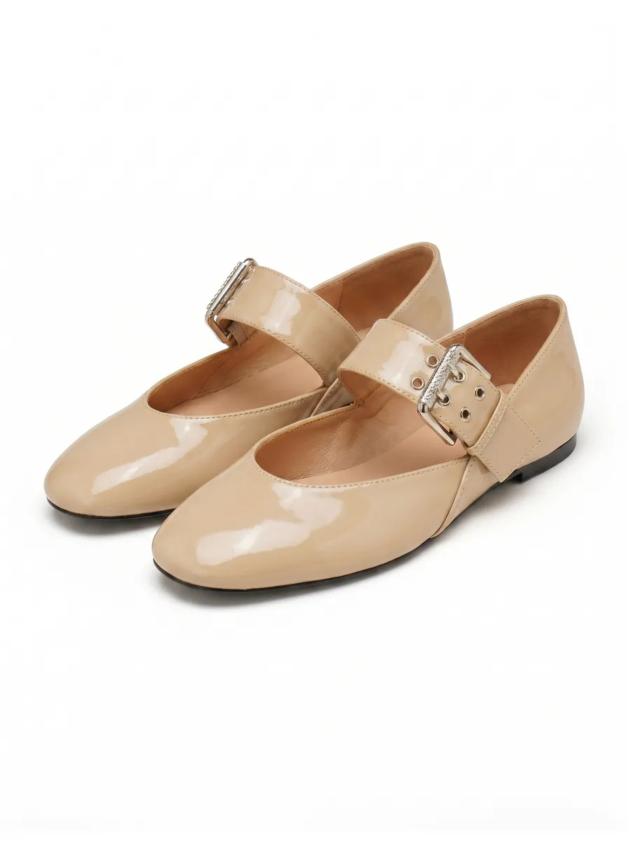 BEIGE photo 3