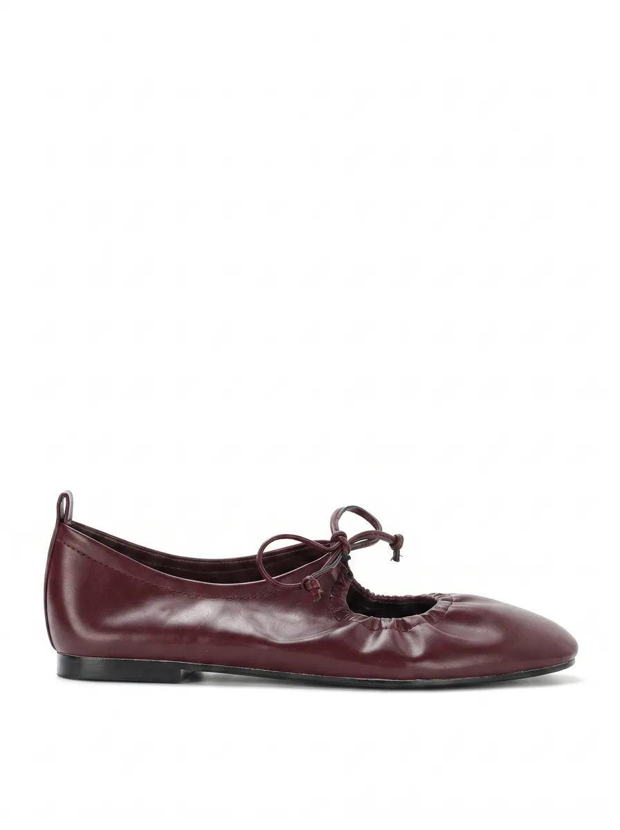 BURGUNDY photo 1