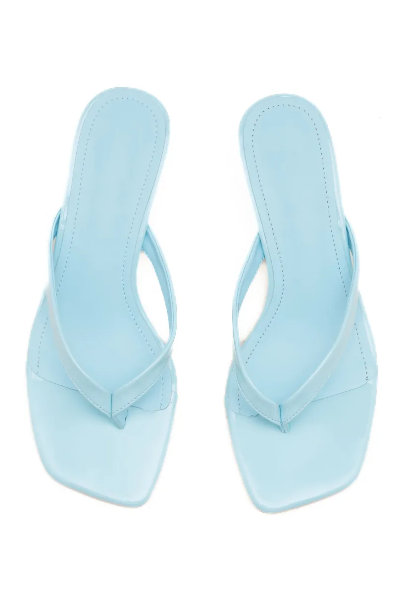 BLUE photo 4