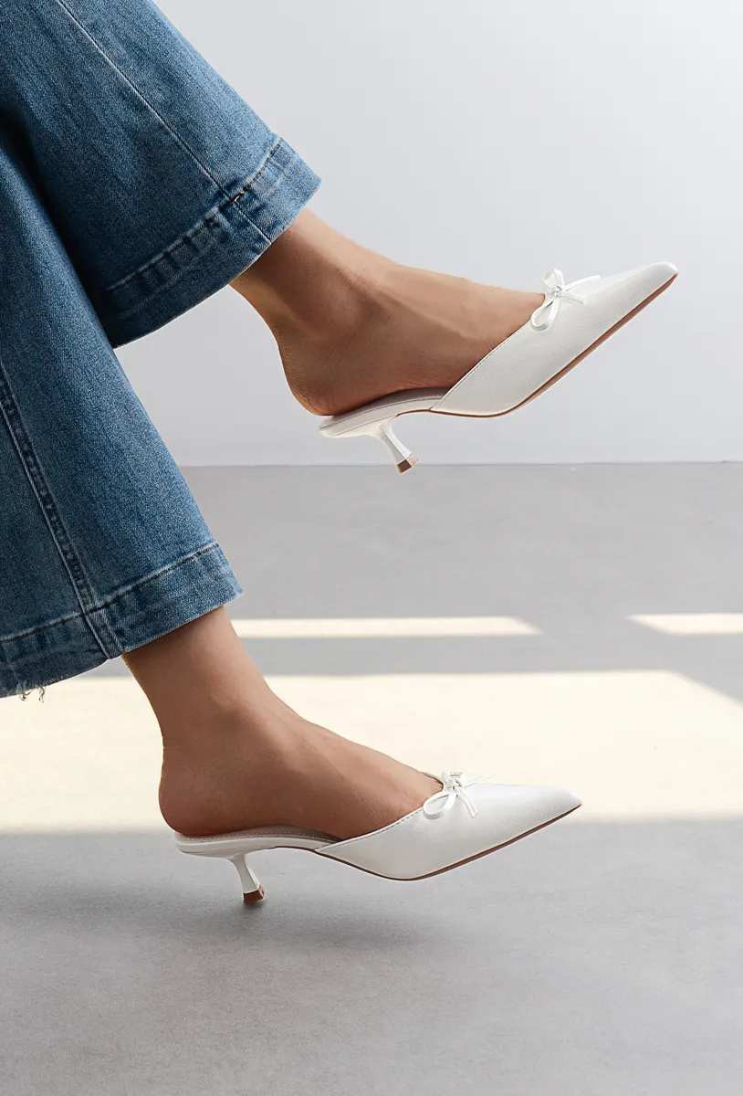 8361 WHITE