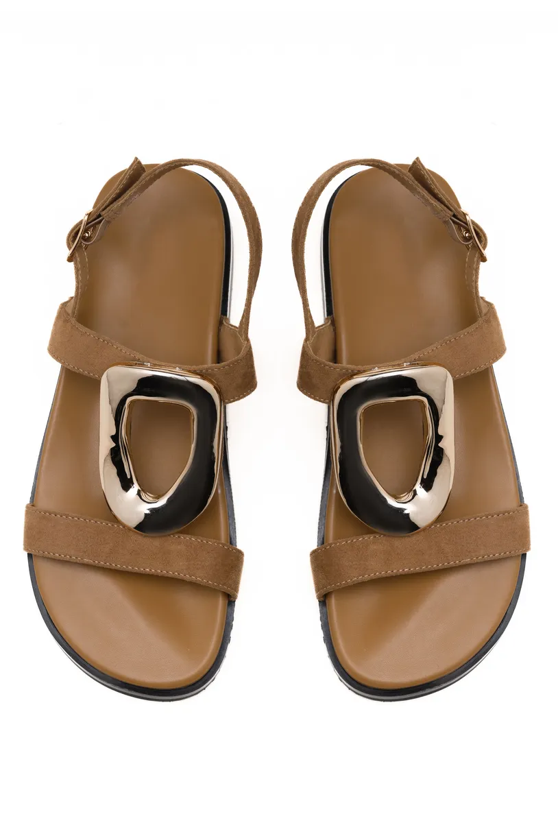 KHAKI photo 4