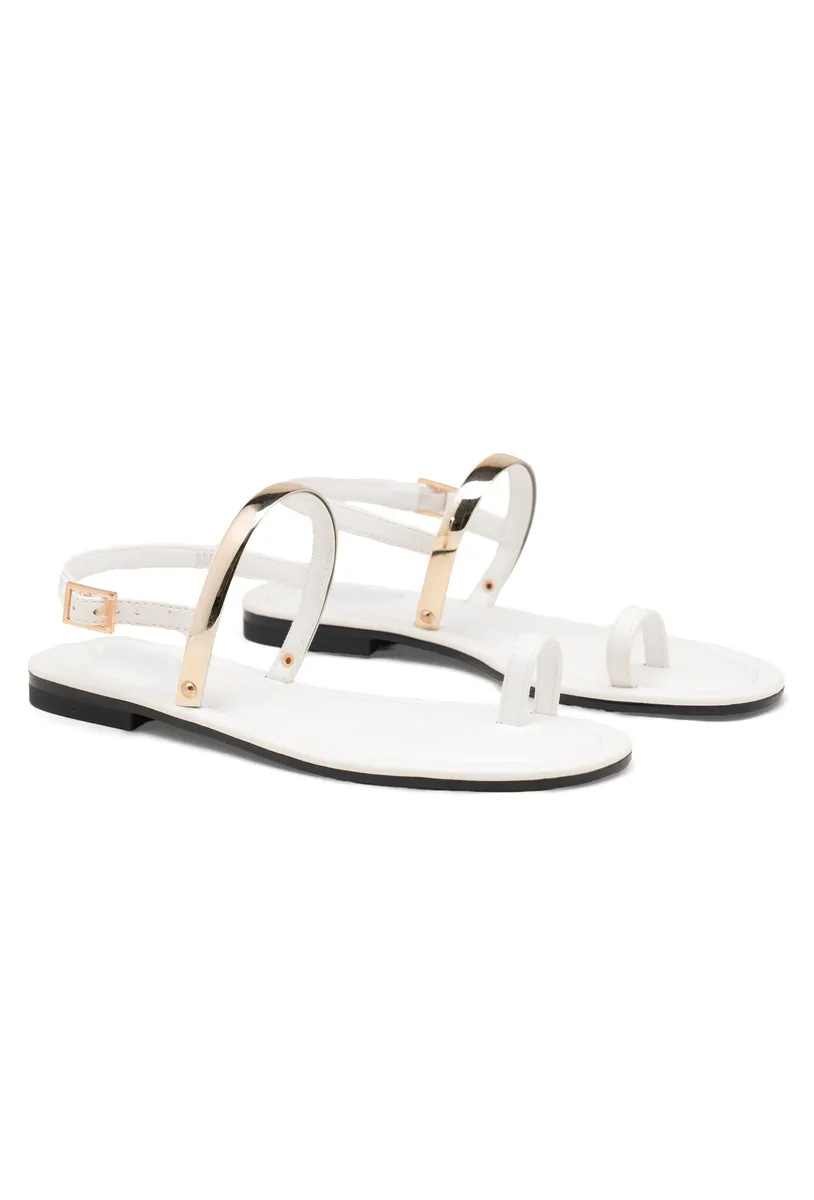 WHITE photo 3