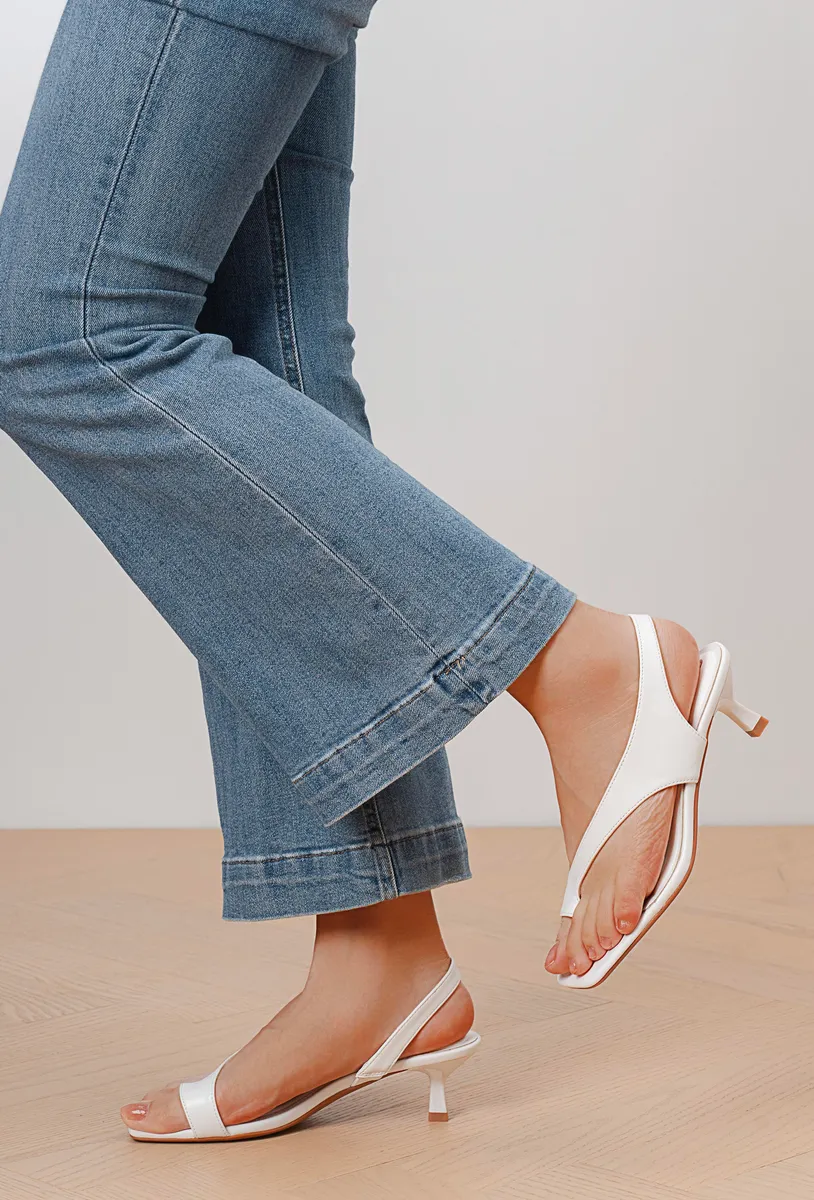 8385 WHITE