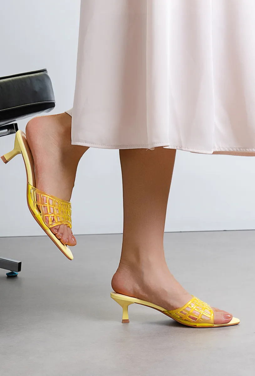 8399 YELLOW