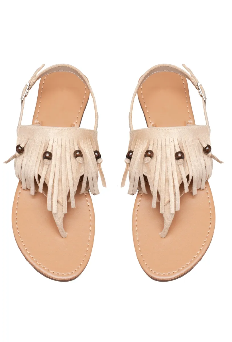 BEIGE photo 4