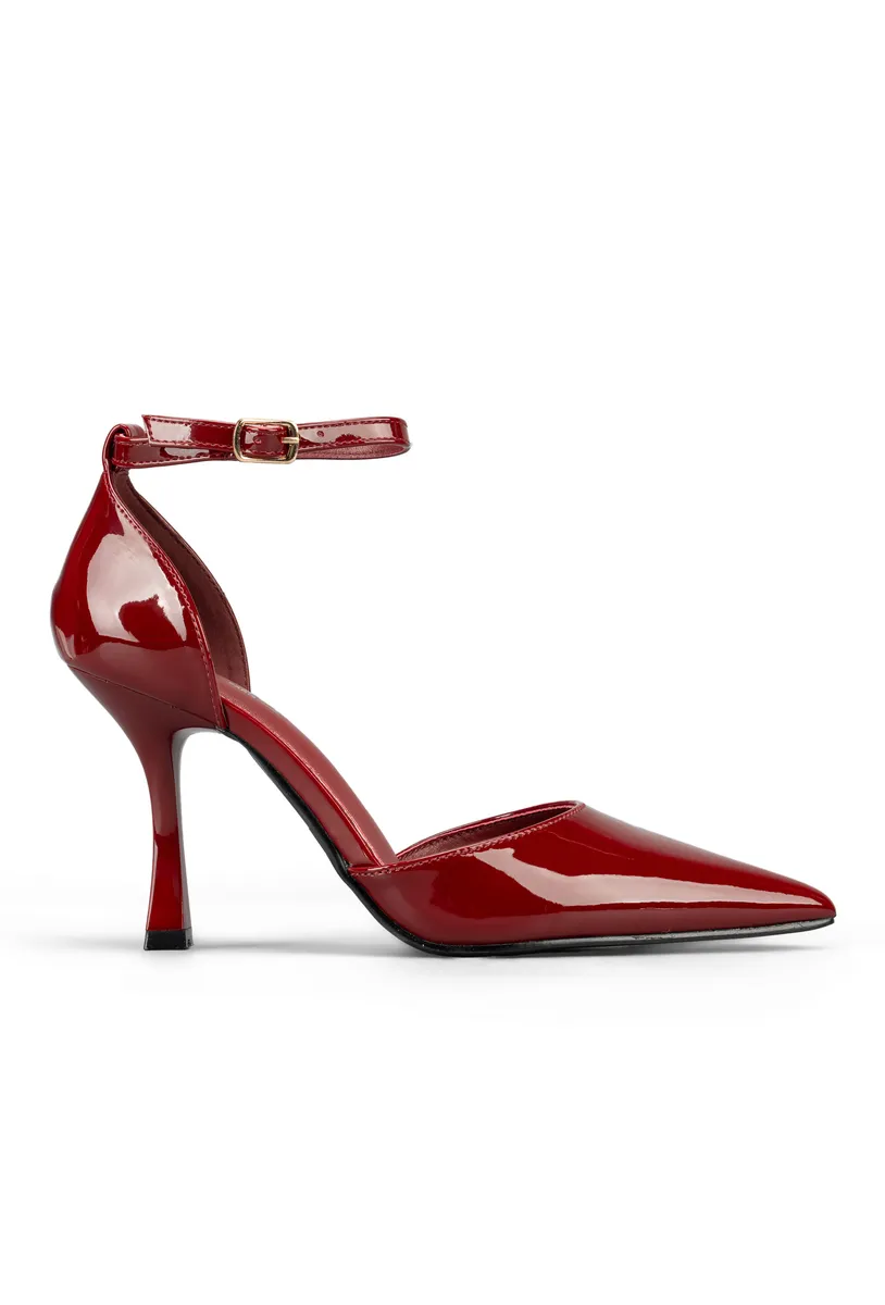 BURGUNDY photo 1