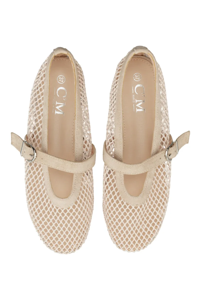 BEIGE photo 4