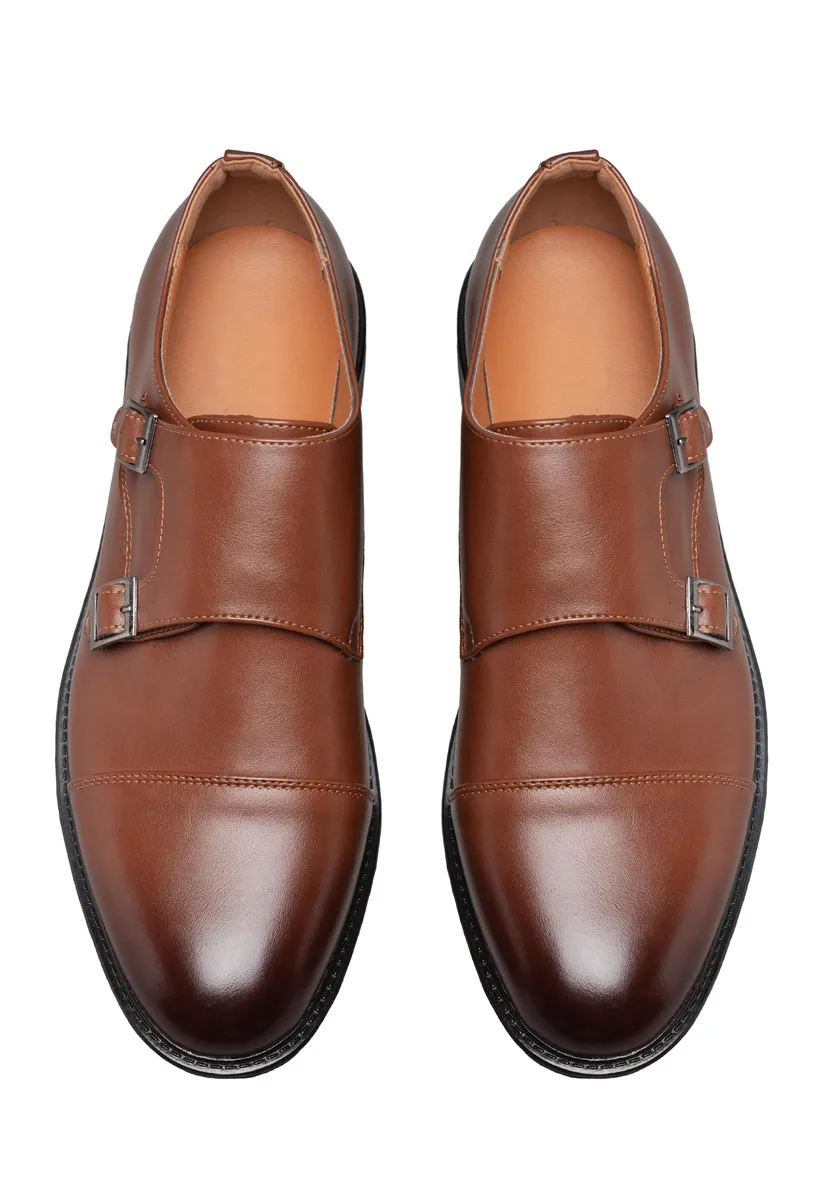 BROWN photo 4