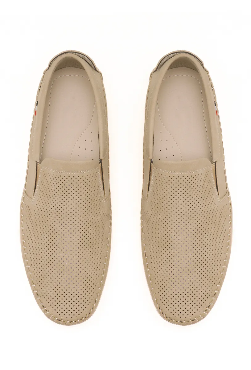 BEIGE photo 4